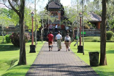 Private Tour: Bali Temples, Hidden Waterfall and Handara Gate