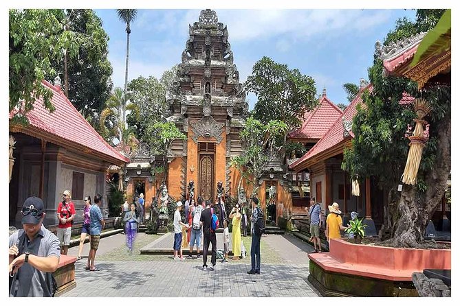 Private Tour: Batuan Temple, Tegenungan Waterfall, Elepahant Cave Free transport - Elephant Cave and Bali’s archaeological past