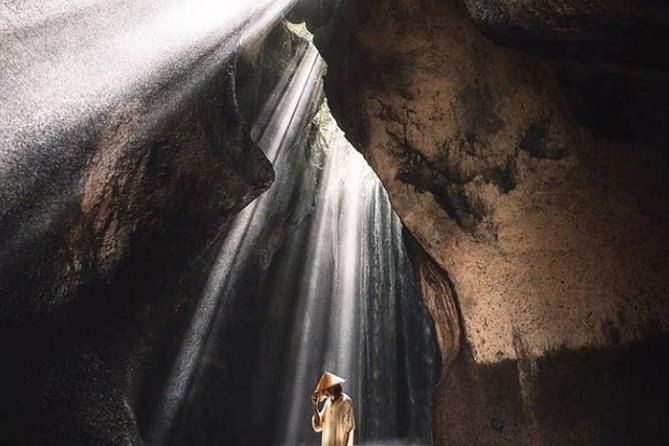 Private Tour Lempuyang, Tirta gangga, tukad Cepung Waterfall - What the $75 price includes