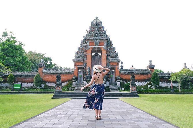 Private Tour: Ubud and Tanah Lot Day Tour - Bali traffic is part of the itinerary