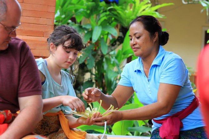 Private Tour: Ubud Day Tour with Traditional Offering Lesson - Why the family visit makes this Ubud tour different