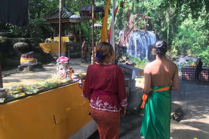 Purification Holy Bath at Beji Gria Waterfall - What this Beji Gria ceremony is really about