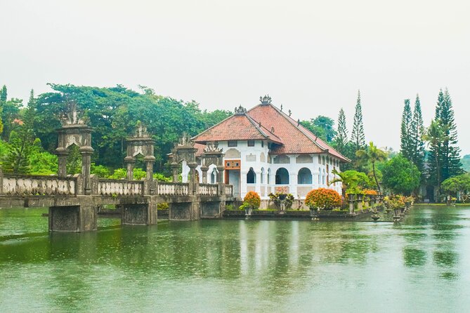 Royal Karangasem Heritage Tour - Sebetan village and Bali’s snake fruit orchards