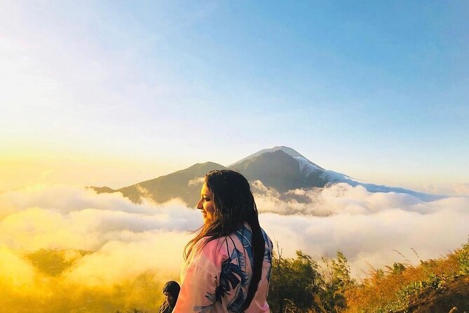 Sharing Mount Batur Sunrise Trekking Guide Pick Up and Drop Off - Who should book this sunrise hike