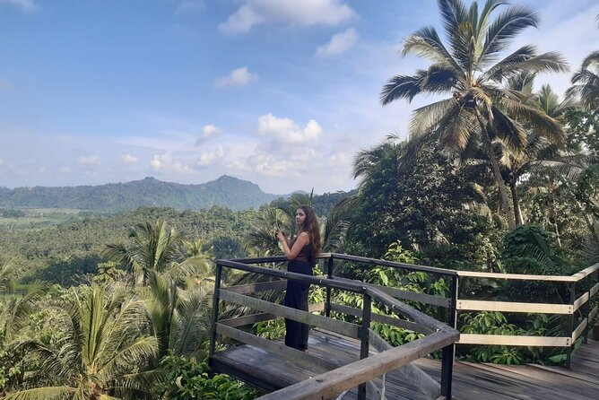 Sidemen Trekking Through Rice Terraces and Villages - Understanding the Subak of Ogang