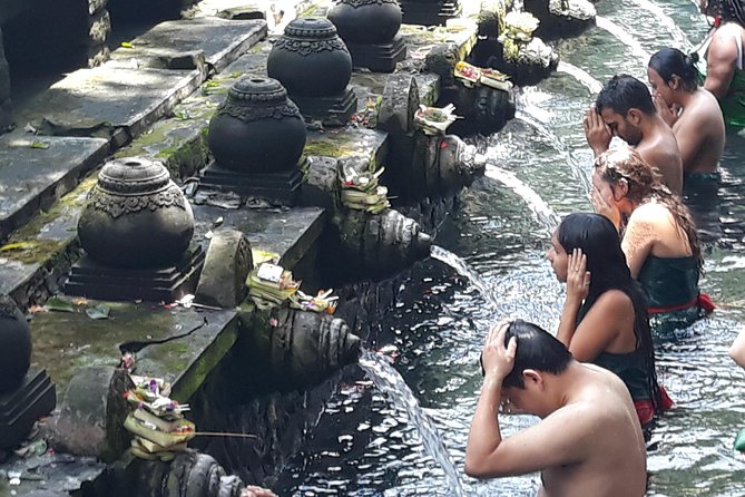 Skip the Line Tirta Empul Temple Entrance Ticket All Inclusive - Why Tirta Empul feels different from a normal temple stop