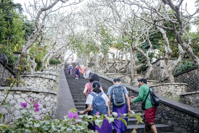 Skip The Line Tour: Uluwatu Temple and Kecak Fire Dance Tour – Half Day - What the guides add to the experience