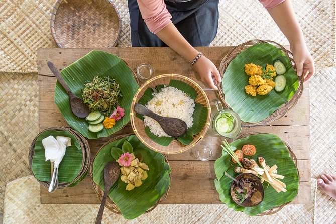 Small-Group Farm Tour & Balinese Cooking Class in Ubud with Kadek - Key details at a glance