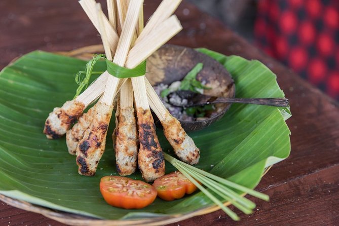 Small-Group Farm Tour & Balinese Cooking Class in Ubud with Kadek - Practical clothing and comfort advice