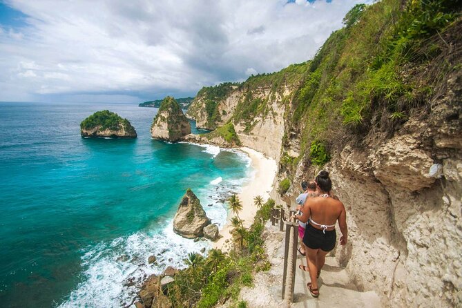 Snorkeling Adventure with East Nusa Penida Tour All Inclusive - The Molenteng Tree House at Raja Lima