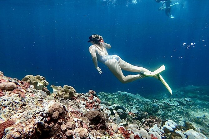 Snorkeling Trips with Manta Ray from Nusa Lembongan - Safety help for non-swimmers and beginners