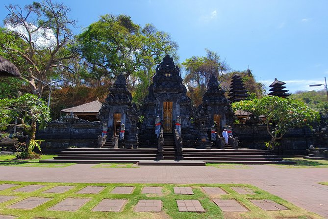 Solo or Group Tour - 10 Hours, 5 Persons Max - Entrance Fees Are a Separate Cost