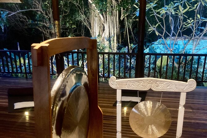 Sound Bath Healing Journey on the Island of Nusa Lembongan - What happens at Island Yoga Lembongan