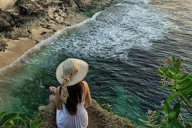 Southern Bali Highlights Tour & Uluwatu Temple - Jimbaran for food and free time