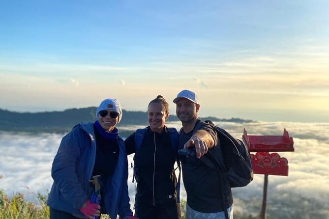 Sunrise Hike + Breakfast with Local Guide & Hotel Pickup - Segara Windhu Coffee Plantations