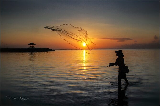 Sunrise With Fisherman Shot Tour in Bali - Rendang Rock Village and rice fields