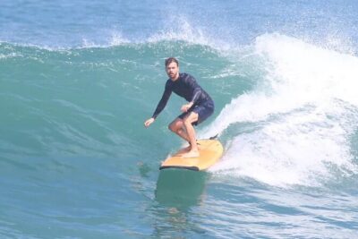 Surf Canggu: Unforgettable Lessons for Beginners & Pros in Bali!