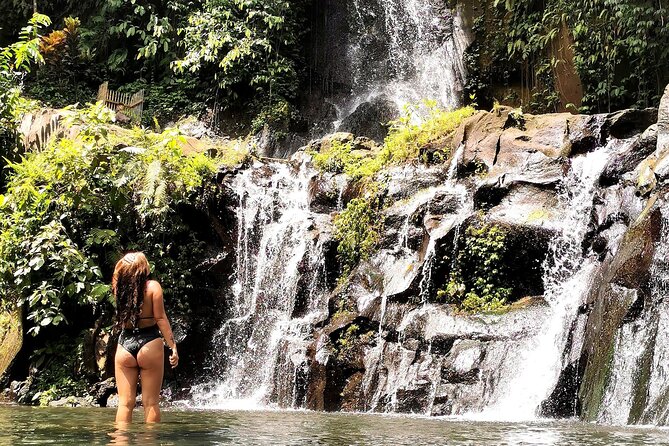 Swimming At Taman Sari Waterfall & Visit The Best Site Of Ubud - Ubud Palace and the Traditional Art Market