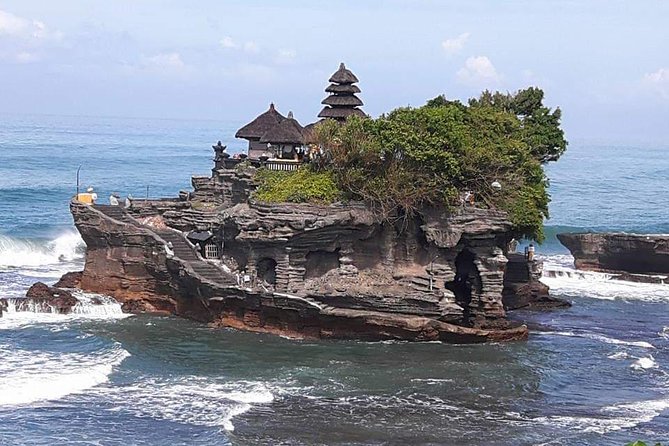 Tanah Lot And Ubud - Full Day Private Tour - The Sacred Monkey Forest in central Ubud