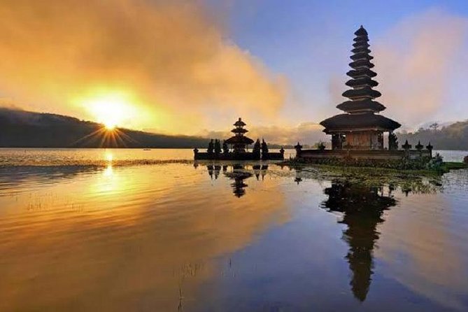 Tanah Lot - Jatiluwih (UNESCO) - Beratan lake -Hidden hill (Wanagiri)-FREE WI-FI - Wanagiri Hidden Hills and the twin-lake photo platforms