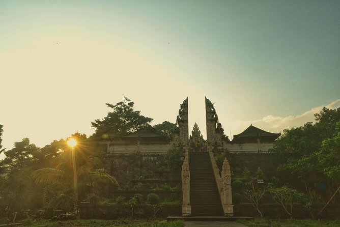 The Gates of Heaven Lempuyang Tours All Inclusive - Who will enjoy this day most