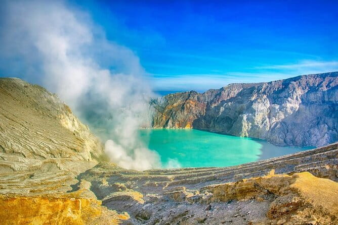 The Majestic Mount Ijen Sunrise Trekking From Bali - Why Mount Ijen is worth the overnight effort