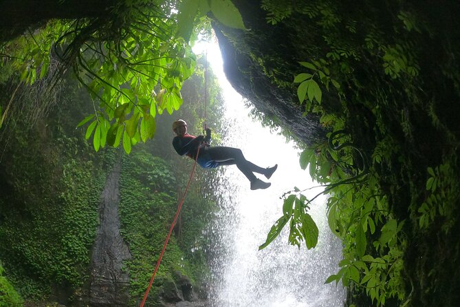 The Natural Canyoning in Alam Canyon - Key points to know before you book