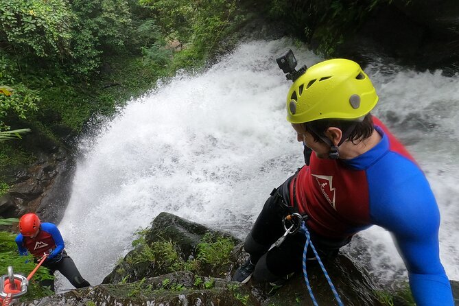 The Natural Canyoning in Alam Canyon - The sunny upper canyon and 28-meter rappels