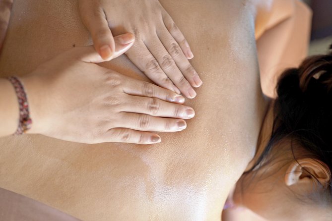 Traditional Balinese Massage Lulur Package 120 minutes With Transfers In Kuta - Pickup and traffic can shape the whole appointment