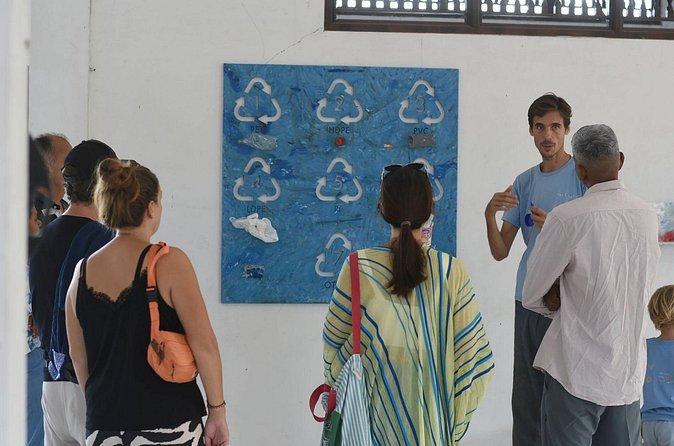 Transforming Plastic Waste A Hands On Recycling Experience - Making Your Own Recycled Artwork