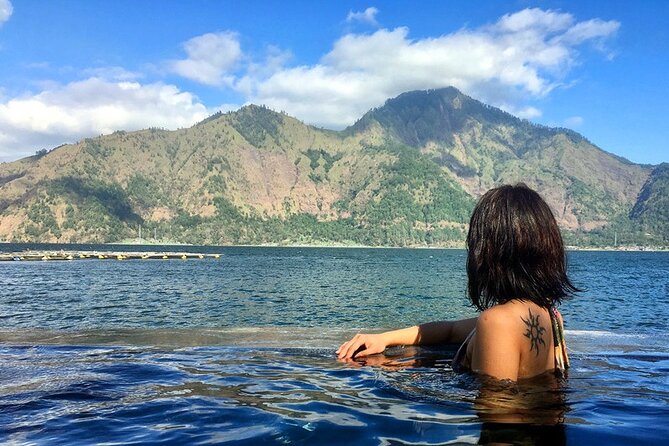 Trunyan Cemetery, Hot Spring, Penglipuran Village, and Waterfall Tour - What $87 includes and what it means