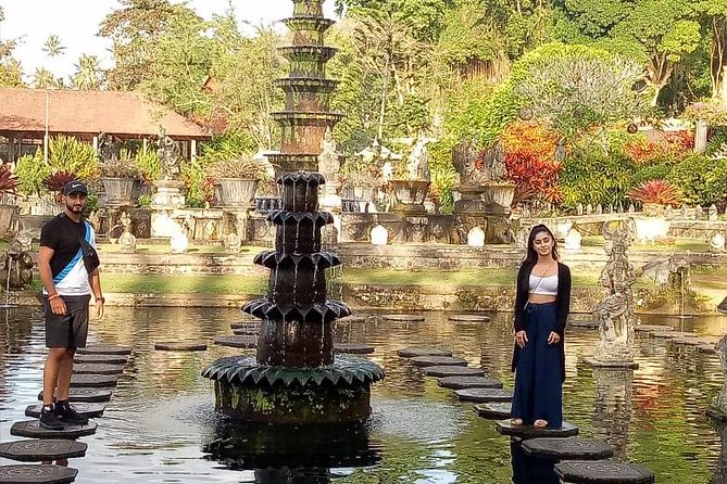 Tukad Cepung Besakih Lempuyang Temple Best of East Bali Tour - Lunch below Mount Agung