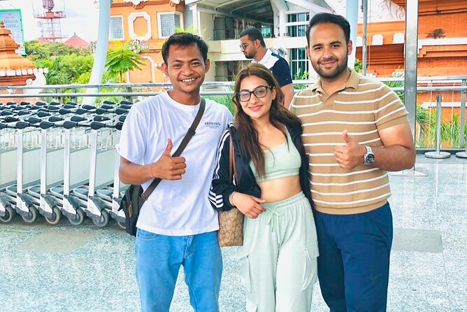 Ubud Airport Transfer Private All Inclusive - How drivers handle flight delays and late arrivals