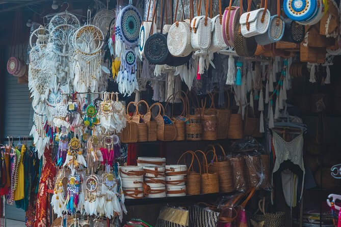 Ubud Arts & Crafts Tour - Guides, transport, and the pace of the morning