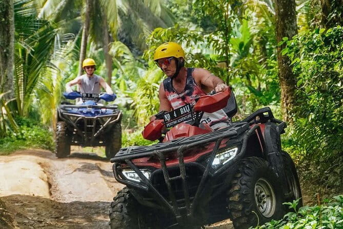 Ubud ATV Quad Bike Gorilla Cave and Cretya Infinity pool - After the mud: shower, towels, and lunch