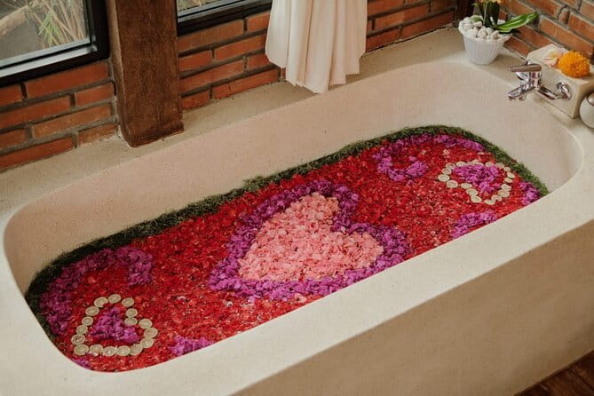 Ubud Balinese Massage Scrub And Flower Bath Experience - The spice scrub: turmeric, sandalwood, and a little ceremony