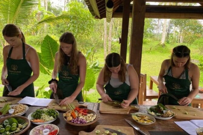 Ubud Cooking Class with Optional Market Visit Pickup Included - The food you prepare and eat
