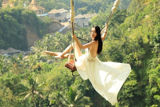 Ubud Highlight Private Charter with Jungle Swing - Monkey Forest: Macaques Among Temple Courtyards