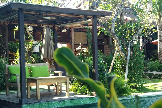 Ubud Private & Customize Day Tour - A Balinese lunch at a local warung