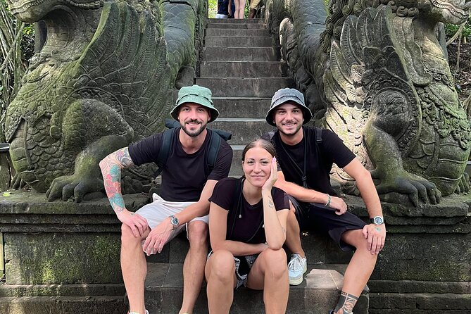 Ubud Private Nature and Temple Tour - Meeting Bali’s macaques in the Sacred Monkey Forest