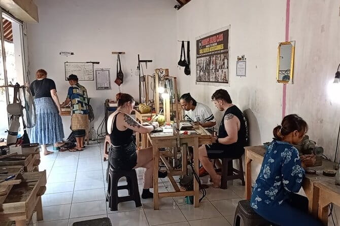 Ubud Silver Class Making Your Own Silver with 7gr of Silver - Meeting at Wayan Silver Class Ubud