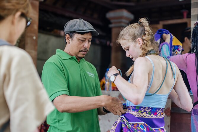 Ubud Small Group Tour: Monkey Forest, Tegalalang Rice Terraces and more - Tirta Empul explains Bali beyond the scenery