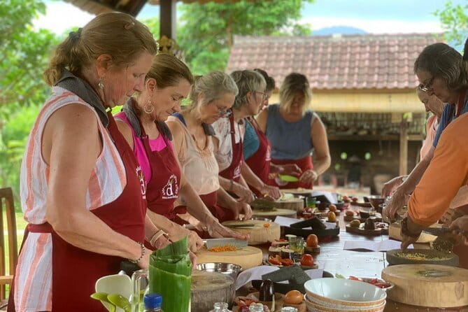 Ubud Sunset Mixology Tour by TikiBus - Who will enjoy this Ubud evening