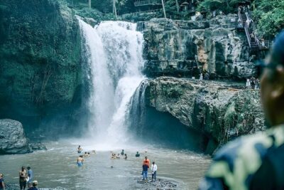 Ubud Tour with Jungle Swing and Waterfall Water Temple