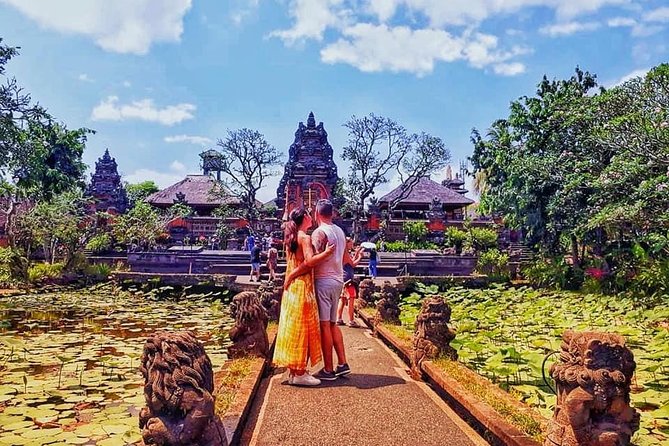 Ubud Trip, The Best of Ubud in a day - All Inclusive - Tegenungan Waterfall: the day’s chance to get wet