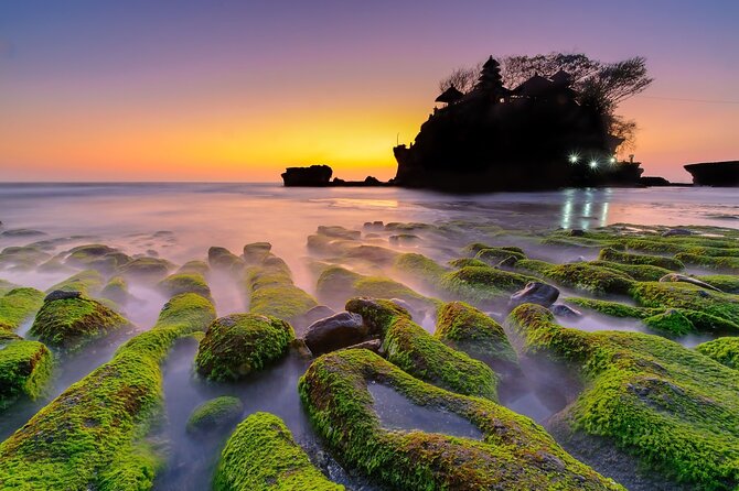 Ultimate North Bali Tour – Tanah Lot, Ulun Danu & Rice Terraces - Handara Iconic Gate, a quick photo opportunity