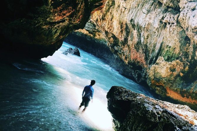 Uluwatu Instagram Tour: Unforgettable Beaches (Private & All-Inclusive) - Karang Boma Cliff for the widest views