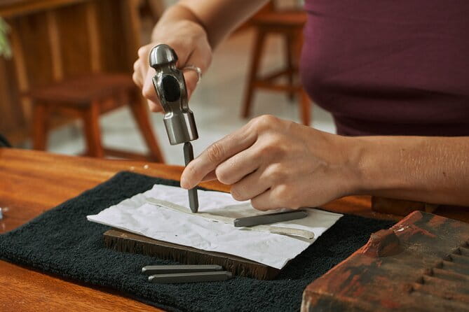 Uluwatu Silver Class: A Unique Jewelry-Making Experience in Bali - Key points to know before booking