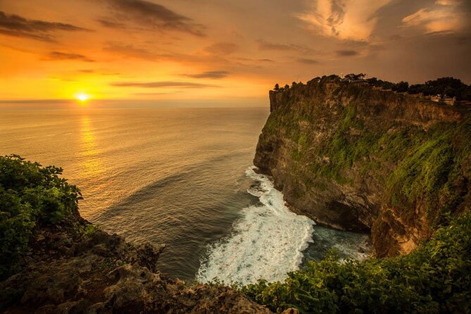 Uluwatu Sunset, Kecak Dance, and Dinner Jimbaran Beach - The Kecak Fire Dance at Sunset