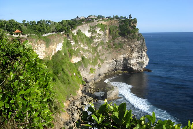 Uluwatu Sunset Tour: Kecak and Fire Dance with Jimbaran Dinner - What the $65 price really covers